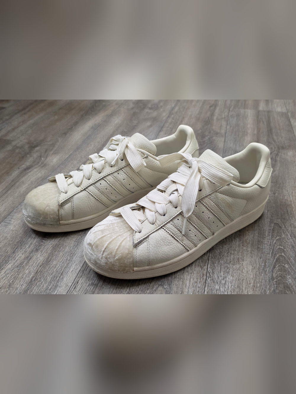Adidas Originals Superstar Sneaker With Velvet Shell Toe-Size 9.5